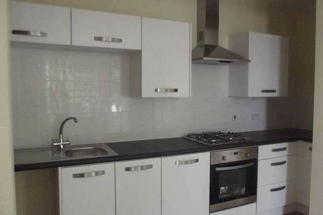  Image of 1 bedroom Flat to rent in King Edward Road Saltash PL12 at King Edward Road  Saltash, PL12 4EQ