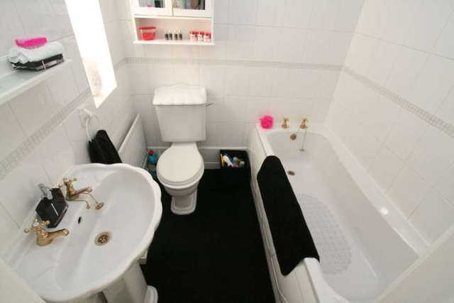  Image of 4 bedroom Semi-Detached house for sale in Saltash Road Keyham Plymouth PL2 at Saltash Road Keyham Plymouth, PL2 2BB