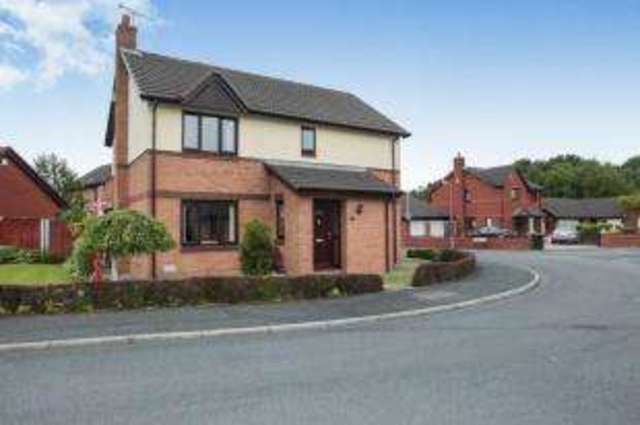 Image of 4 bedroom Detached house for sale in Sandsdale Avenue Fulwood Preston PR2 at Fulwood Preston Fulwood, PR2 9AZ