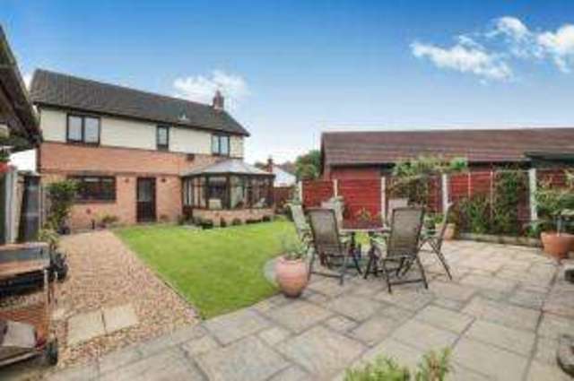  Image of 4 bedroom Detached house for sale in Sandsdale Avenue Fulwood Preston PR2 at Fulwood Preston Fulwood, PR2 9AZ