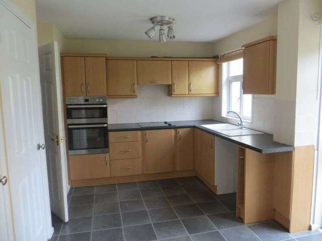  Image of 3 bedroom Terraced house to rent in Savernake Close Rubery Rednal Birmingham B45 at Savernake Close Rednal Birmingham, B45 0DD