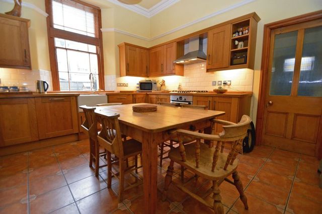 Image of 4 bedroom Semi-Detached house for sale in Seavale Road Clevedon BS21 at Seavale Road  Clevedon, BS21 7QB
