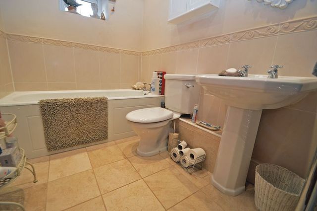  Image of 4 bedroom Semi-Detached house for sale in Seavale Road Clevedon BS21 at Seavale Road  Clevedon, BS21 7QB