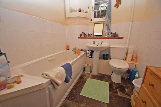  Image of 4 bedroom Semi-Detached house for sale in Seavale Road Clevedon BS21 at Seavale Road  Clevedon, BS21 7QB