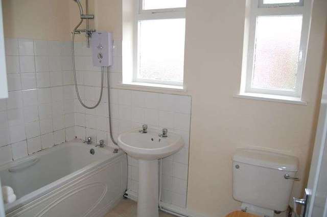  Image of 3 bedroom Terraced house to rent in Settle Street Little Lever Bolton BL3 at Settle Street Little Lever Bolton, BL3 1LF