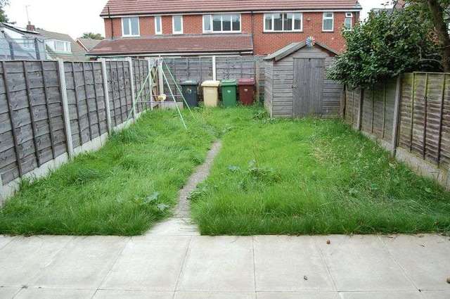  Image of 3 bedroom Terraced house to rent in Settle Street Little Lever Bolton BL3 at Settle Street Little Lever Bolton, BL3 1LF