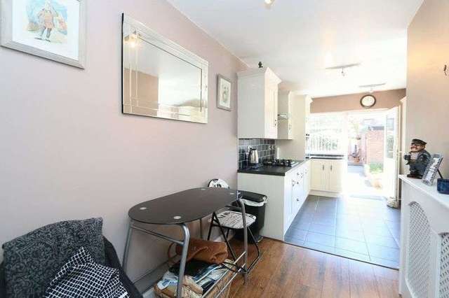  Image of 3 bedroom Terraced house for sale in Sherwood Avenue Hull HU9 at Sherwood Avenue  Hull, HU9 2PJ
