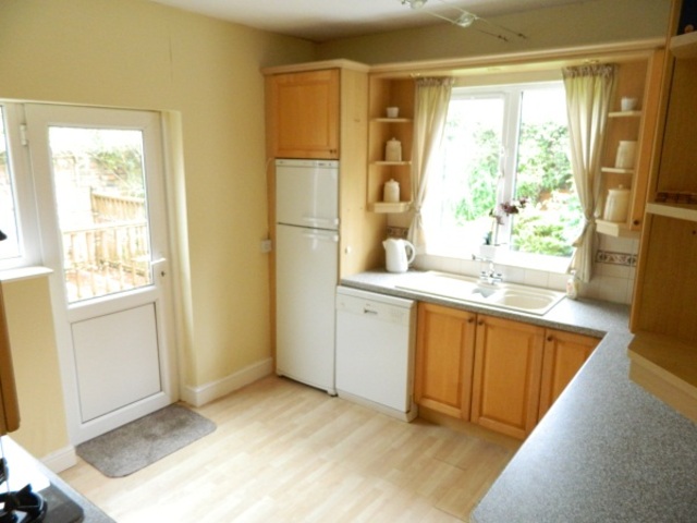  Image of 4 bedroom Semi-Detached house for sale in Sidney Road Bedford MK40 at Bedford, MK40 2BQ