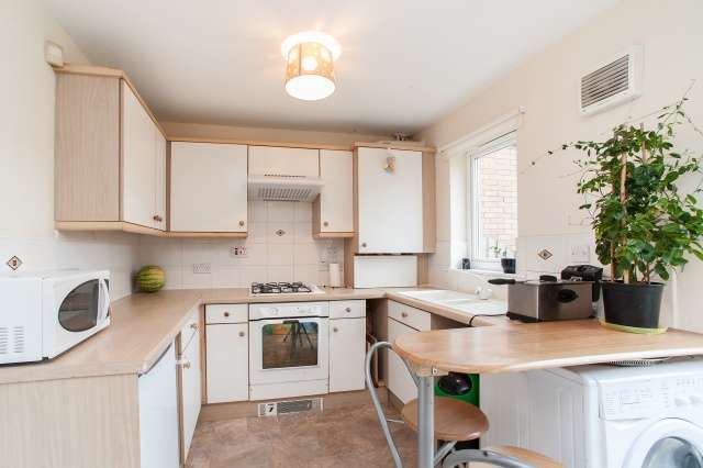  Image of 3 bedroom Property for sale in Silvergrove Street Glasgow G40 at Glasgow, G40 1DE