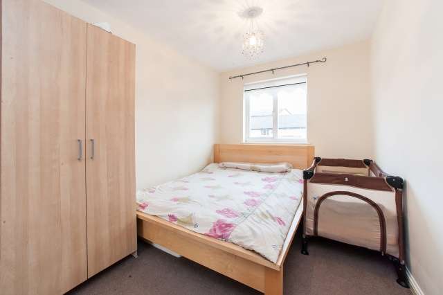  Image of 3 bedroom Property for sale in Silvergrove Street Glasgow G40 at Glasgow, G40 1DE