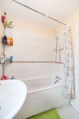  Image of 3 bedroom Property for sale in Silvergrove Street Glasgow G40 at Glasgow, G40 1DE
