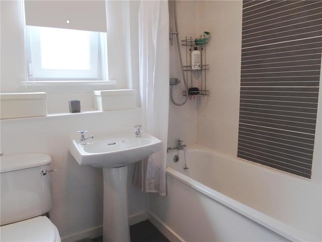  Image of 1 bedroom Flat to rent in South Gyle Wynd Edinburgh EH12 at South Gyle Edinburgh Edinburgh, EH12 9EY
