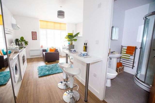  Image of 1 bedroom Flat to rent in Campbell Place Penkhull Stoke-on-Trent ST4 at South Wolfe Street  Stoke-On-Trent, ST4 1NA