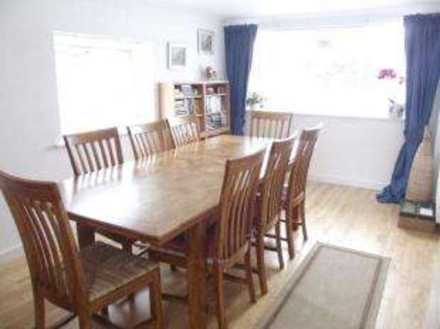 Image of 2 bedroom Bungalow for sale in Swanmore Avenue Southampton SO19 at Southampton Hampshire Sholing, SO19 1BL