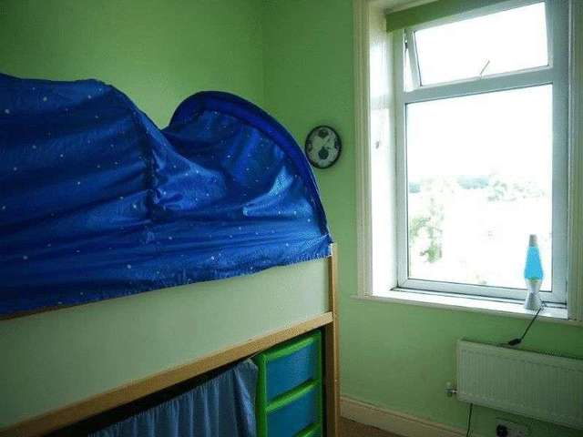  Image of 3 bedroom Terraced house to rent in Spring Bank Cullingworth Bradford BD13 at Spring Bank Cullingworth Bradford, BD13 5EW