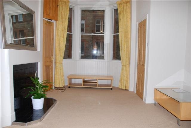  Image of 1 bedroom Flat to rent in Springvalley Terrace Edinburgh EH10 at Morningside Edinburgh Edinburgh, EH10 4QB