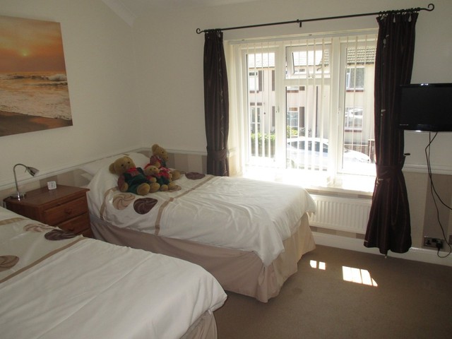  Image of 3 bedroom End of Terrace for sale in St. Chads Avenue Portsmouth PO2 at St Chads Avenue North End Portsmouth, PO2 0SD