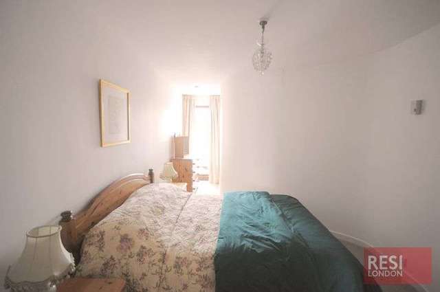  Image of 1 bedroom Flat to rent in Kendal Steps St. Georges Fields London W2 at St. Georges Fields  London, W2 2YE