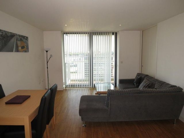  Image of 2 bedroom Apartment to rent in Kelso Place Manchester M15 at 1 Kelso Place  Manchester City, M15 4LE