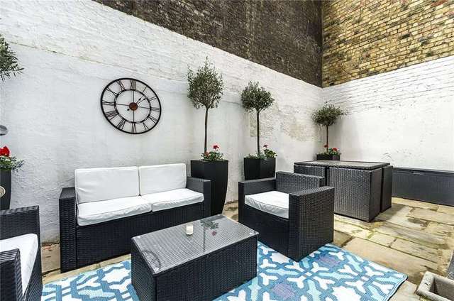  Image of 3 bedroom Flat for sale in St. Georges Square London SW1V at London  Pimlico, SW1V 3QY