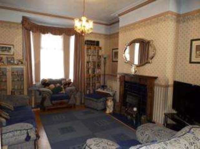  Image of 4 bedroom Terraced house for sale in St. Michaels Mount Abington Northampton NN1 at Northampton Northamptonshire Northampton, NN1 4JG