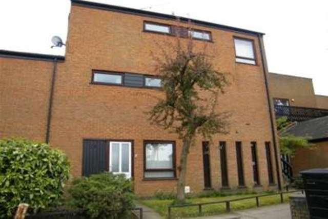  Image of 1 bedroom Flat to rent in St. Nicholas Close King