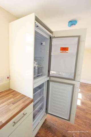  Image of 1 bedroom Flat for sale in St. Peters Road Croydon CR0 at St Peter`s Road Croydon Croydon, CR0 1HL
