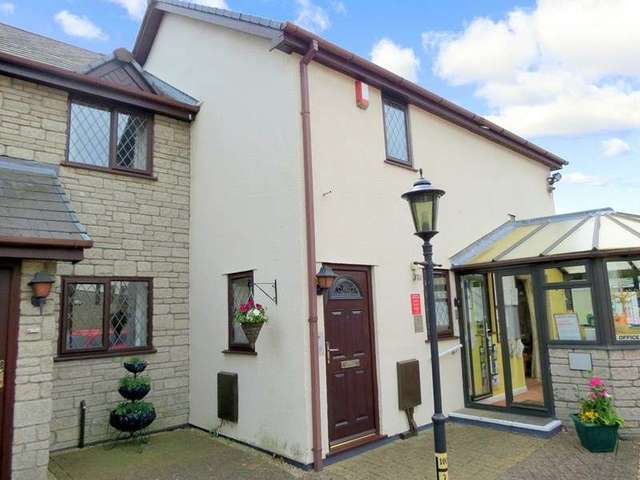  Image of 1 bedroom Retirement Property for sale in Stanley Court Midsomer Norton Radstock BA3 at High Street  Midsomer Norton, BA3 2DU