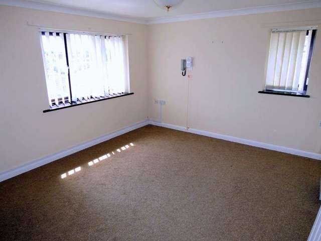  Image of 1 bedroom Retirement Property for sale in Stanley Court Midsomer Norton Radstock BA3 at High Street  Midsomer Norton, BA3 2DU