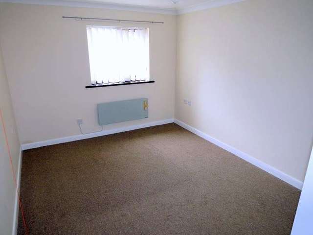  Image of 1 bedroom Retirement Property for sale in Stanley Court Midsomer Norton Radstock BA3 at High Street  Midsomer Norton, BA3 2DU