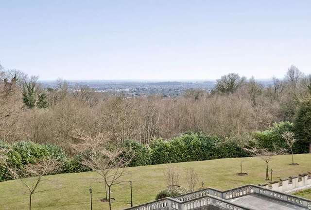 Image of 3 bedroom Flat for sale in Wood Lane Stanmore HA7 at Wood Lane Stanmore Stanmore, HA7 4JY
