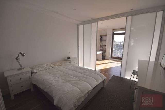  Image of 1 bedroom Flat to rent in Star Place London E1W at Star Place  London, E1W 1AQ
