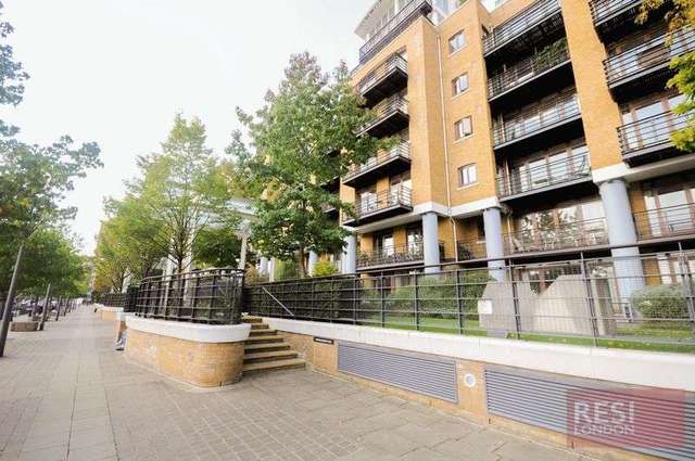  Image of 1 bedroom Flat to rent in Star Place London E1W at Star Place  London, E1W 1AG
