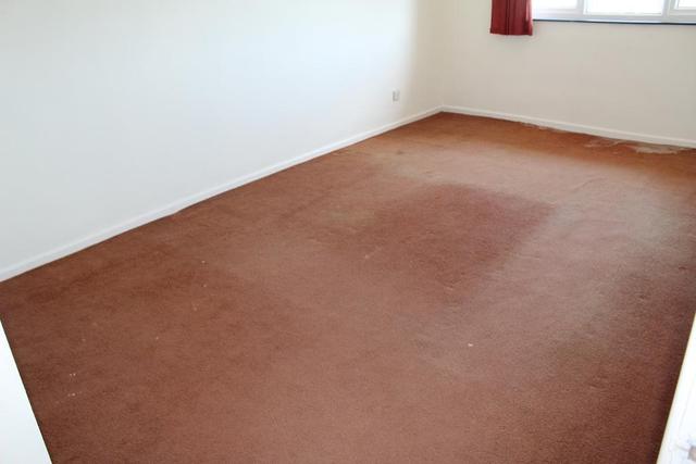  Image of 1 bedroom Flat for sale in Stavordale Road Weymouth DT4 at Weymouth, DT4 0AB