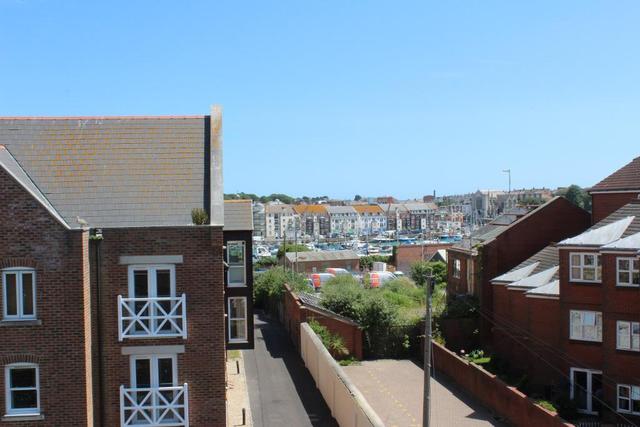  Image of 1 bedroom Flat for sale in Stavordale Road Weymouth DT4 at Weymouth, DT4 0AB