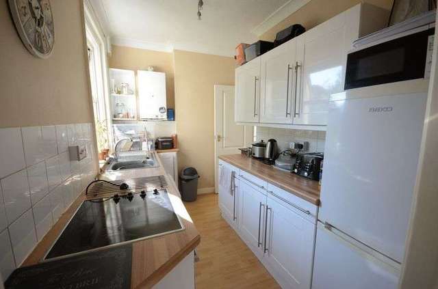  Image of 1 bedroom Flat to rent in Stewart Road Bournemouth BH8 at Stewart Road  Bournemouth, BH8 8PB