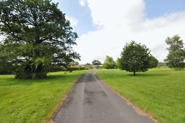  Image of 4 bedroom Detached house for sale in Stone Road Bramshall Uttoxeter ST14 at Stone Road Bramshall Uttoxeter, ST14 8SH