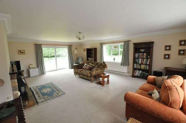  Image of 4 bedroom Detached house for sale in Stone Road Bramshall Uttoxeter ST14 at Stone Road Bramshall Uttoxeter, ST14 8SH