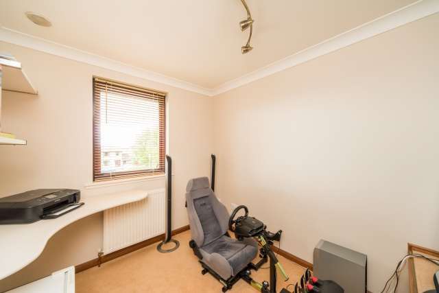  Image of 4 bedroom Detached house for sale in Stoneyflatts South Queensferry EH30 at South Queensferry, EH30 9XT