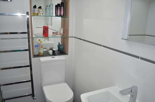  Image of 3 bedroom Terraced house to rent in Edgington Road London SW16 at London, SW16 5BS