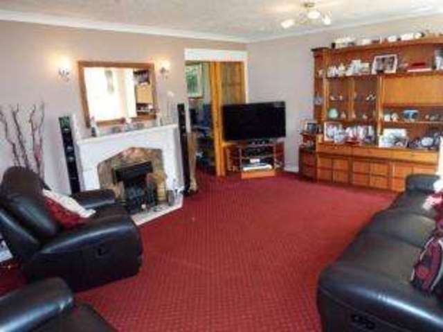  Image of 3 bedroom Detached house for sale in Parkfield Crescent Taunton TA1 at Taunton Somerset Taunton, TA1 4RX