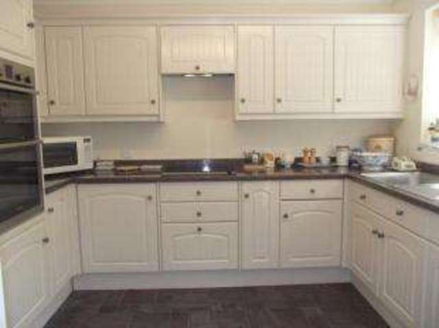  Image of 3 bedroom Bungalow for sale in Hurdwick Road Tavistock PL19 at Tavistock Devon Tavistock, PL19 8LW