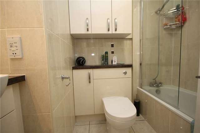  Image of 2 bedroom Flat for sale in High Street Bushey WD23 at High Street Bushey Bushey, WD23 3HH
