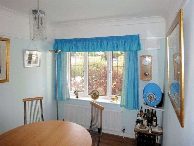  Image of 2 bedroom Flat for sale in The Close Seaton EX12 at The Close  Seaton, EX12 2RL