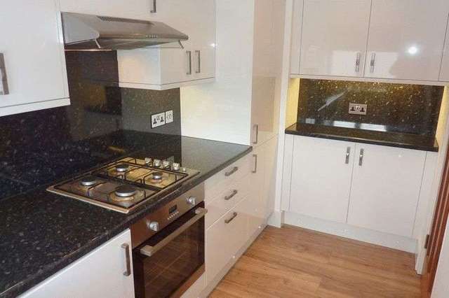  Image of 2 bedroom Flat for sale in The Close Seaton EX12 at The Close  Seaton, EX12 2RL