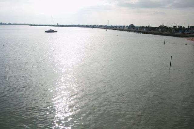  Image of 1 bedroom Flat to rent in Waterside Marina Brightlingsea Colchester CO7 at Waterside Marina Brightlingsea Colchester, CO7 0GB