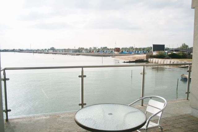  Image of 1 bedroom Flat to rent in Waterside Marina Brightlingsea Colchester CO7 at Waterside Marina Brightlingsea Colchester, CO7 0GB