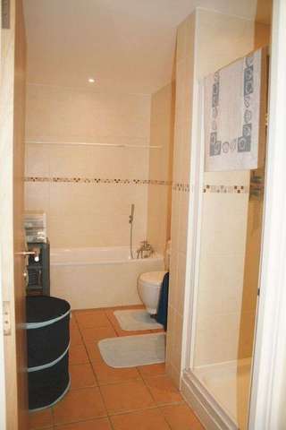  Image of 1 bedroom Flat to rent in Waterside Marina Brightlingsea Colchester CO7 at Waterside Marina Brightlingsea Colchester, CO7 0GB