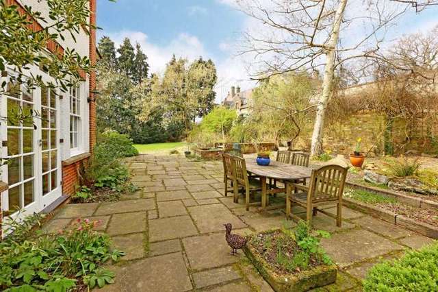 Image of 5 bedroom Detached house for sale in West Drive Harrow HA3 at West Drive Harrow Weald Harrow Weald, HA3 6TU