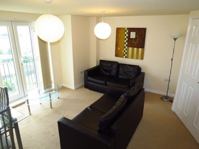 Image of 2 bedroom Apartment to rent in Middlewood Street Salford M5 at Middlewood Street  Salford, M5 4LW